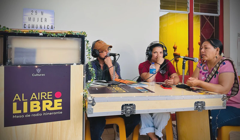 Activación al aire libre: Mesa de radio itinerante