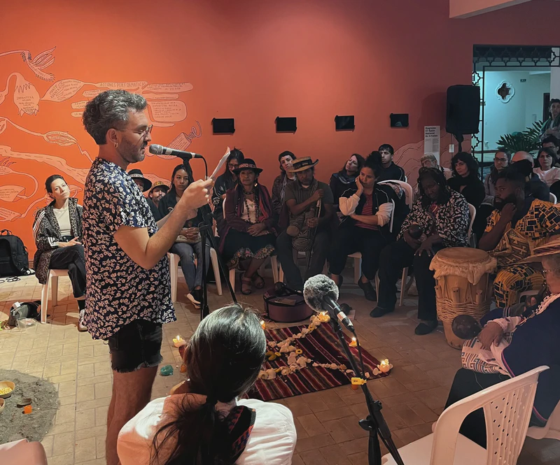 Lenguas madre, lenguas bosque: rituales de escucha por la diversidad lingüística