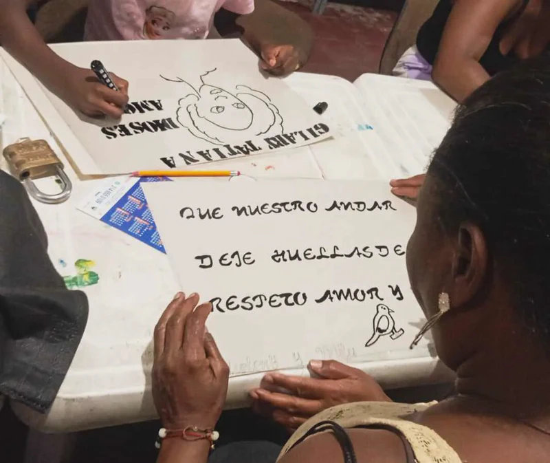 Cartelismo, palabras que gritan